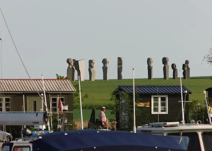 Floating Freedom By The Dodekalitten 船上ホテル Torrig